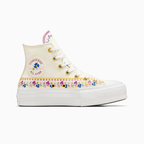 CHUCK TAYLOR ALL STAR LIFT FREE SPIRIT FLORALS
Men’s:7.5
Women’s:9.5
No RETURN. - Picture 3 of 9
